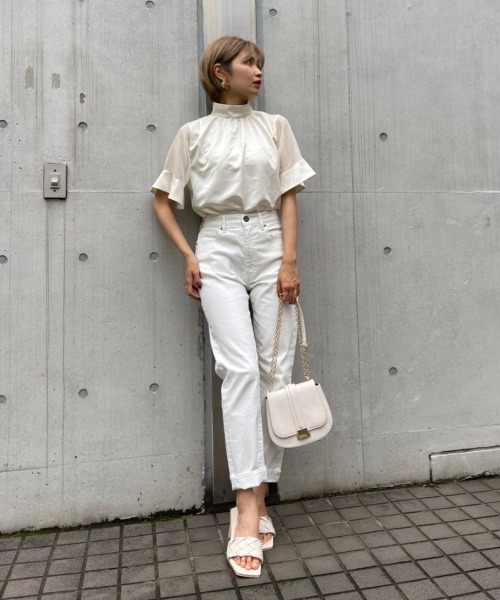 rienda（リエンダ）の「ストレートカラーデニムパンツ（デニムパンツ・レディース・ホワイト/ブラウン・24inch/25inch/26inch）」の22枚目の写真