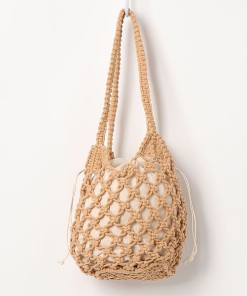 Bab(バブ)の「【WEB限定】手編みメッシュバッグ(トートバッグ・レディース・オフホワイト/キャメル・ONESIZE)」の8枚目の写真