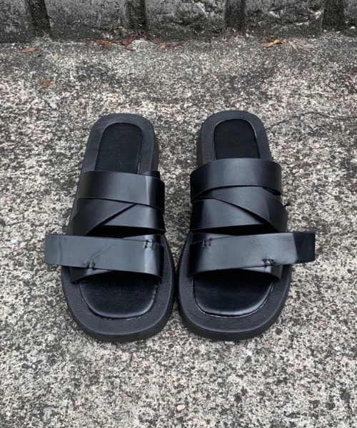 MANGROVE（マングローブ）の「デザインフラットサンダル（サンダル・レディース・ホワイト/ブラック・SMALL/MEDIUM/LARGE）」の12枚目の写真