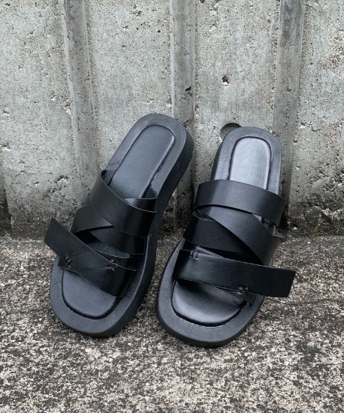 MANGROVE（マングローブ）の「デザインフラットサンダル（サンダル・レディース・ホワイト/ブラック・SMALL/MEDIUM/LARGE）」の15枚目の写真