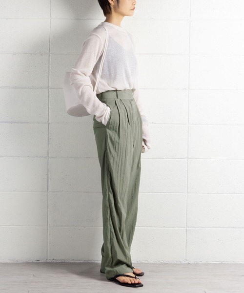 me+em select（ミームセレクト）の「ワッシャータックワイドスラックス（スラックス・レディース・ベージュ/ブラック/カーキ/チャコールグレー・SMALL/MEDIUM）」の21枚目の写真