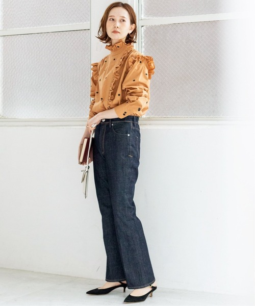 YANUK(ヤヌーク)の「【YANUK/ヤヌーク】別注セミフレアパンツ◆(デニムパンツ・レディース・ネイビー・23/24/25/26/27)」の2枚目の写真