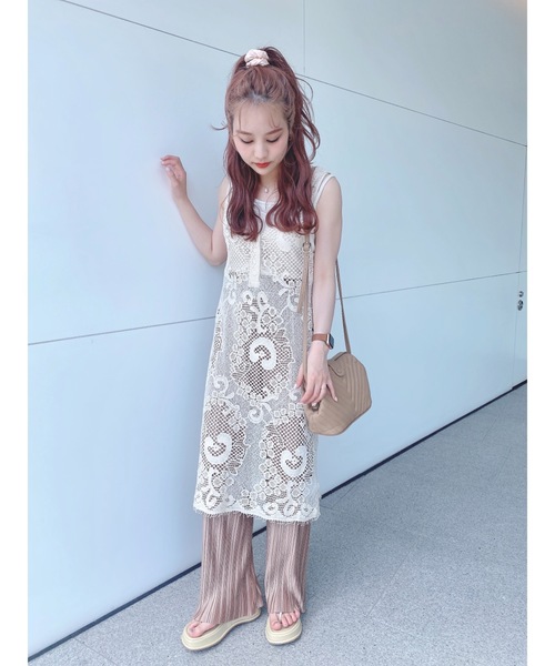 JUMELLE（ジュメロ）の「透かし編みワンピース（ワンピース・レディース・ベージュ・FREE）」の3枚目の写真