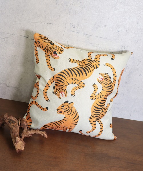 セール】バリエーション タイガークッション 虎 プリント 麻