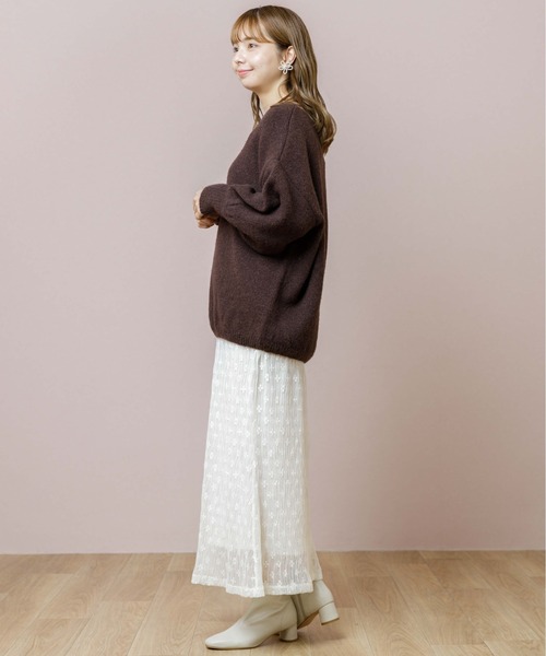 flower(フラワー)の「ルーズリーニットトップ(ニット/セーター・レディース・ブラウン/アイボリー・FREE)」の4枚目の写真