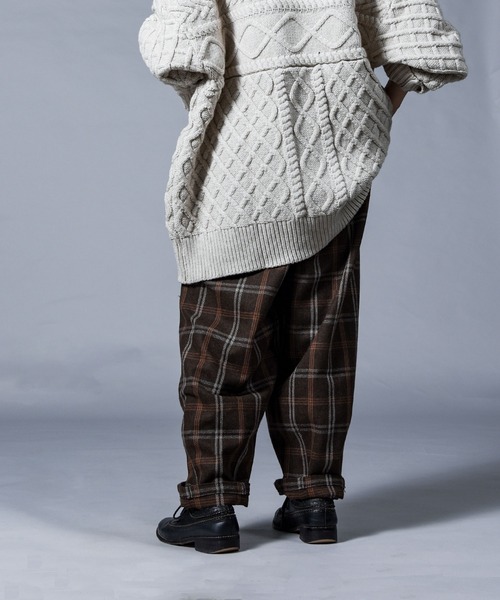 folka（フォルカ）の「【folka（フォルカ）】チェックサーカスパンツ（その他パンツ・レディース・ネイビー/グレー/ブラウン・M/L）」の17枚目の写真