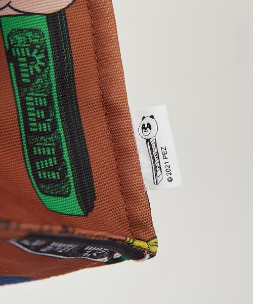 ear PAPILLONNER（イアパピヨネ）の「"PEZ（ペッツ）×ear" ミニトートバッグ 2nd SEASON/ ZOO（トートバッグ・レディース・ブラウン/ブラック/ベージュ・FREE）」の15枚目の写真