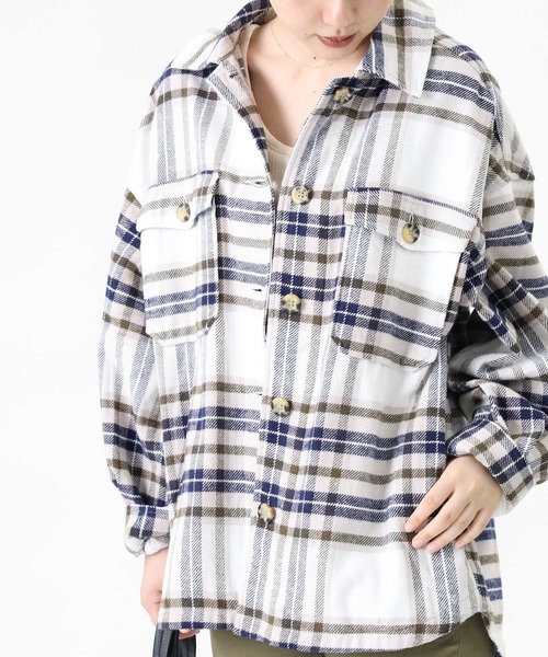 HONEYSUCKLE ROSE（ハニーサックルローズ）の「【HONEYSUCKLE ROSE】ネルチェックＣＰＯシャツ（シャツ/ブラウス・レディース・ライトブラウン/ホワイト×カーキブラウン/ライトベージュ・M/L）」の2枚目の写真