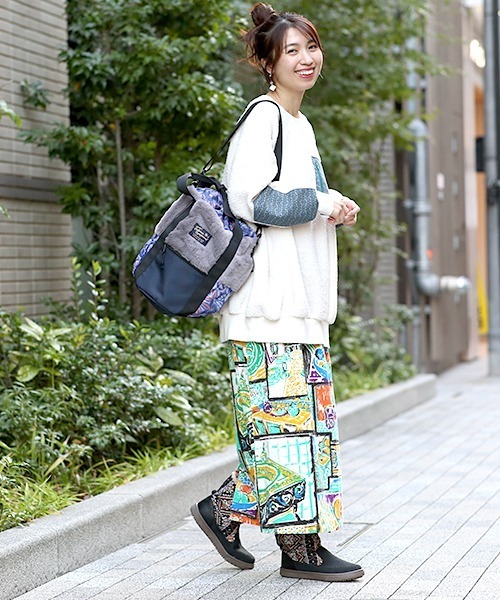 チチカカ（チチカカ）の「ファー巾着ショルダーバッグ（ショルダーバッグ・レディース・ブラック/ブラウン/ブルー・FREE）」の14枚目の写真