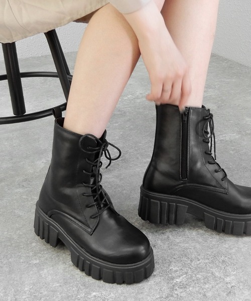 minia(ミニア)の「トラックソールコンバットブーツ ◆(ブーツ・レディース・ブラック/アイボリー・23.5cm/24.5cm/23.0cm/24.0cm)」の2枚目の写真