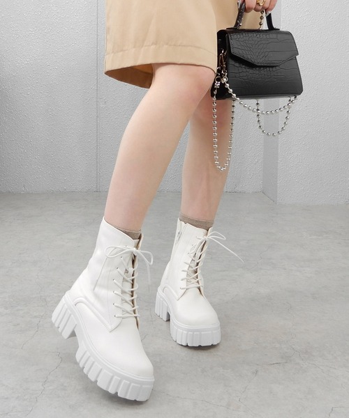 minia(ミニア)の「トラックソールコンバットブーツ ◆(ブーツ・レディース・ブラック/アイボリー・23.5cm/24.5cm/23.0cm/24.0cm)」の22枚目の写真