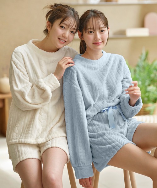 ナルエー　あったかふわもこ　スイーツベアプリント　ルームウェア上下セット ナルエー あったかふわもこ スイーツベアプリント ルームウェア
