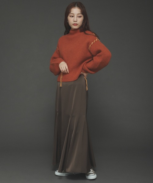 SENSE OF PLACE by URBAN RESEARCH（センスオブプレイスバイアーバンリサーチ）の「ハンドステッチショートセーター（ニット/セーター・レディース・アイボリー/ピンクベージュ/ブラック/カーキ・ONE）」の13枚目の写真