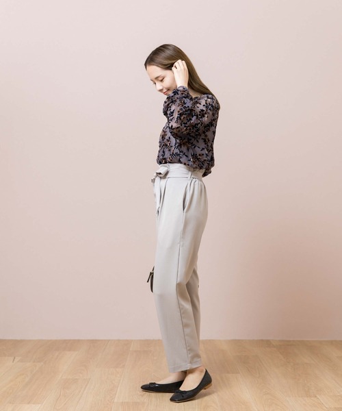 flower(フラワー)の「スムーステーパードパンツ(その他パンツ・レディース・ブラック/グレー・FREE)」の13枚目の写真