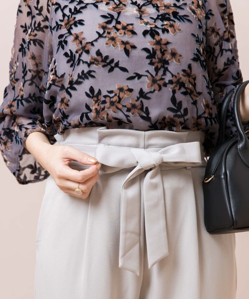 flower(フラワー)の「スムーステーパードパンツ(その他パンツ・レディース・ブラック/グレー・FREE)」の6枚目の写真