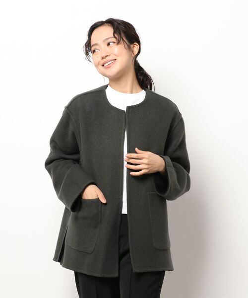 LE GLAZIK（ルグラジック）の「REVERSIBLE COLLARLESS JACKET（ノーカラージャケット・レディース・ブラック系その他・36）」の4枚目の写真