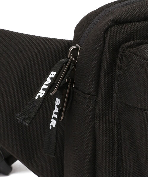 BALR.（ボーラー）の「BALR./ボーラー/Travel Poly WaistPack/ウエストバッグ/正規商品（トートバッグ・メンズ・ブラック・FREE）」の6枚目の写真