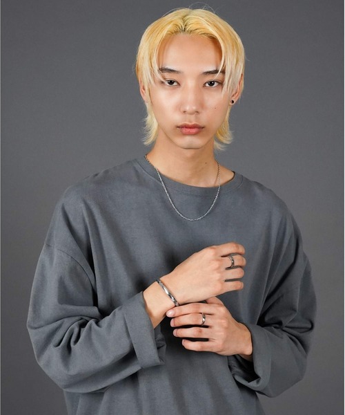 LION HEART（ライオンハート）の「【LION HEART】LH－1 WEB限定 甲丸バングル / ストレートラインバングル / スクエアバングル / ケンワンバングル /サージカルステンレス シルバー メンズギフト/誕生日/クリスマス/プレゼント/ペアアクセ（バングル/リストバンド・メンズ・シルバー/ブラック/シルバー系その他/シルバー系その他3/シルバー系4/シルバー系その他5/シルバー系その他6・FREE）」の14枚目の写真