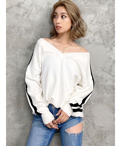 GYDA(ジェイダ)の「2WAY ラインニットトップス(ニット/セーター・レディース・オフホワイト/グレー/ブラック/ベージュ・FREE)」の10枚目の写真