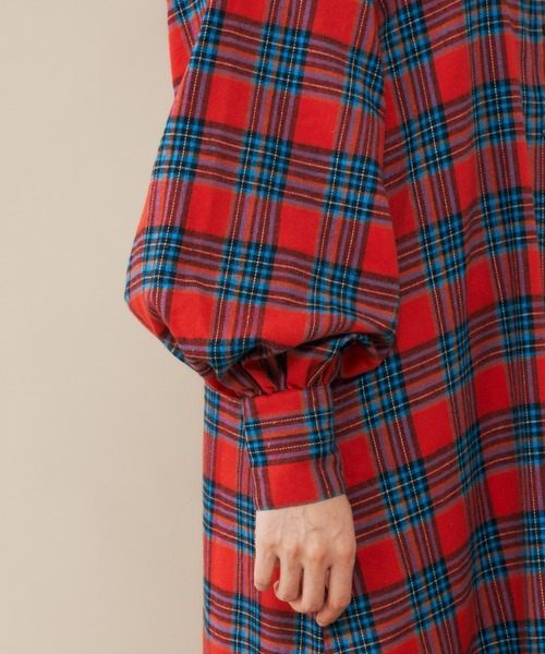 MERLOT（メルロー）の「チェックパフスリワンピース（ワンピース・レディース・レッド/グリーン・FREE）」の5枚目の写真