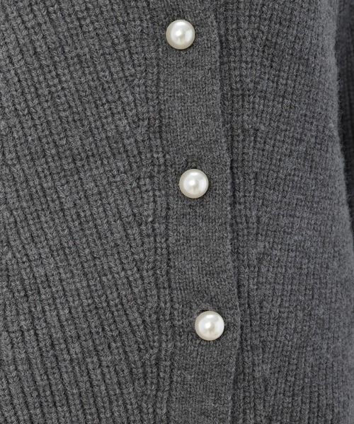 Edit Sheen（エディットシーン）の「パールボタンラグランカーディガン（カーディガン/ボレロ・レディース・ブラック/グレー/オフホワイト/ベージュ・MEDIUM）」の10枚目の写真