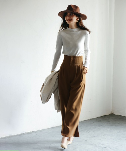 SAISON DE PAPILLON（セゾンドパピヨン）の「バックゴムハイウエストストレートパンツ（その他パンツ・レディース・ブルー/ブラウン/ブラック・S/M/L）」の17枚目の写真