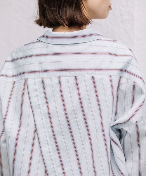Munich（ミューニック）の「Munich(ミューニック) ターキーリヨセルストライプローン　バッククロスシャツブラウス（シャツ/ブラウス・レディース・サックスブルー・FREE）」の3枚目の写真