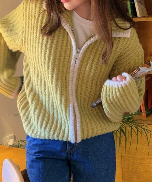 MANGROVE(マングローブ)の「ケーブルニットブルゾン(ブルゾン・レディース・ライトグレー/イエロー/グレー・FREE)」の1枚目の写真