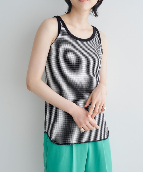 Chaco closet(チャコ クローゼット)の「ワッフルマルチボーダー配色パイピングタンクトップ(タンクトップ・レディース・ブラック/ブラウン/イエロー/ブルー/グリーン/モスグリーン・FREE)」の8枚目の写真