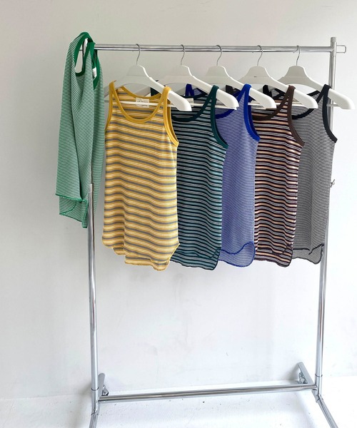 Chaco closet(チャコ クローゼット)の「ワッフルマルチボーダー配色パイピングタンクトップ(タンクトップ・レディース・ブラック/ブラウン/イエロー/ブルー/グリーン/モスグリーン・FREE)」の7枚目の写真