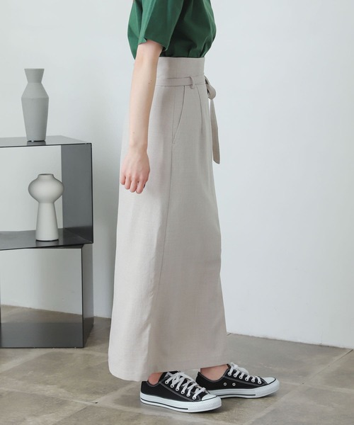 SENSE OF PLACE by URBAN RESEARCH（センスオブプレイスバイアーバンリサーチ）の「『XS・TALL展開あり』リネンライクハイウエストラップスカート（スカート・レディース・ブラック/レッド/ブルー/グリーン/ライトベージュ・SMALL/MEDIUM/LARGE/X-SMALL/TALL）」の11枚目の写真
