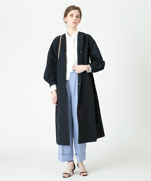 allureville（アルアバイル）の「グログランノーカラータックスリーブコート（トレンチコート・レディース・グレイッシュベージュ/ネイビー/サックスブルー/グリーン・2/1）」の14枚目の写真