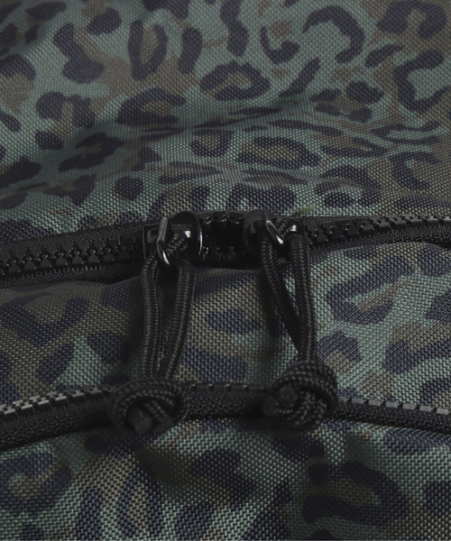 DC（ディーシー）の「DC/ディーシー バックパック 22BADENPOWELL 30L DBP221203（バックパック/リュック・メンズ・ブラック/カーキ・FREE）」の11枚目の写真