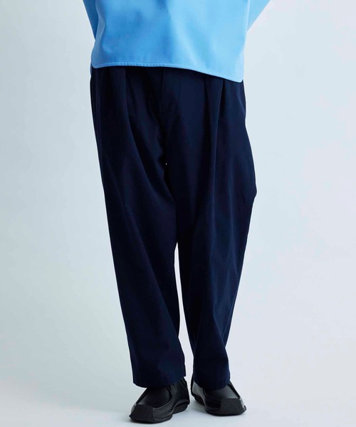 ADAM ET ROPE'(アダムエロペ)の「ルーズ ワイド テーパード アンクルパンツ(その他パンツ・メンズ・ホワイト/ネイビー/カーキ/ピンク系その他2・M/L)」の5枚目の写真