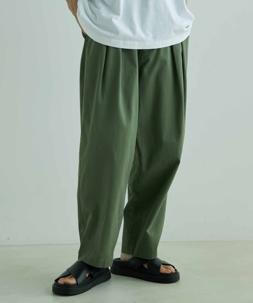 ADAM ET ROPE'(アダムエロペ)の「ルーズ ワイド テーパード アンクルパンツ(その他パンツ・メンズ・ホワイト/ネイビー/カーキ/ピンク系その他2・M/L)」の21枚目の写真