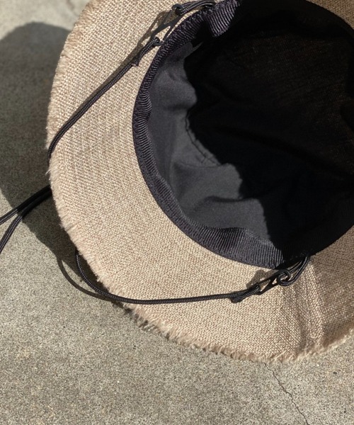 CIAOPANIC（チャオパニック）の「取り外し可能なドローコード付き！リネンライクバケットハット（ハット・レディース・ベージュ/ブラウン/ブラック・FREE）」の4枚目の写真