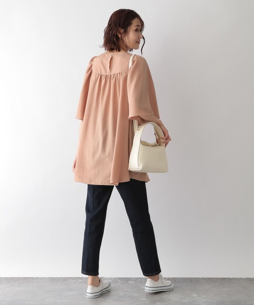 GLOBAL WORK（グローバルワーク）の「お手入れらくらくチュニック/266994（シャツ/ブラウス・レディース・グレイッシュベージュ/カーキ/オレンジ/スミクロ/イエロー系その他・FREE）」の21枚目の写真