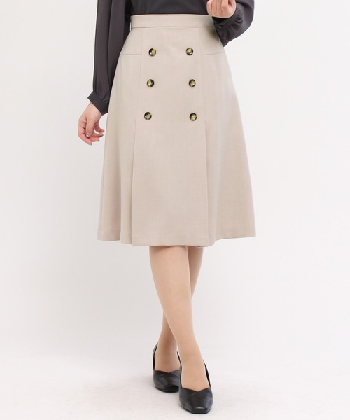 TRUDEA(トルディア)の「フロントボタン フレアスカート(スカート・レディース・グリーン/グレイッシュベージュ/ブラック・LARGE/SMALL/MEDIUM)」の6枚目の写真