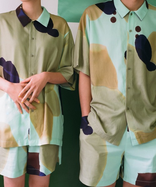 PAMM（パム）の「大きく描いた植物のサマーパジャマ（ルーム