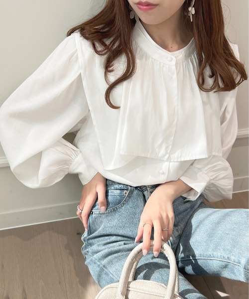 apres jour(アプレジュール)の「2WAYケープデザインブラウス【ZOZOTOWN限定アイテム】(シャツ/ブラウス・レディース・ピンクベージュ/ネイビー/サックスブルー/オフホワイト・フリー/X-LARGE)」の3枚目の写真