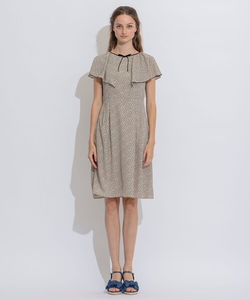 TOCCA（トッカ）の「【洗える！】SWALLOW TAIL ドレス（ワンピース・レディース・ブラック系5/ベージュ系5・2/0/4/6）」の4枚目の写真