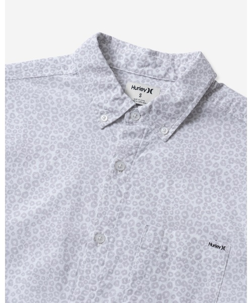 Hurley (ハーレー)の「M ORG. OAO STRETCH PRINT SS ハーレー 半袖ボタンダウンシャツ(シャツ/ブラウス・メンズ・ブルー/ホワイト系その他・SMALL/MEDIUM/LARGE/X-LARGE)」の6枚目の写真