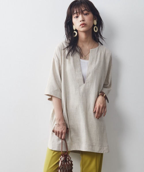 CHIC STYLE(シックスタイル)の「<大きいサイズ>深Vネックチュニックブラウス シックスタイル(シャツ/ブラウス・レディース・ブラック/ベージュ・5L/LL/L/3L/4L)」の20枚目の写真