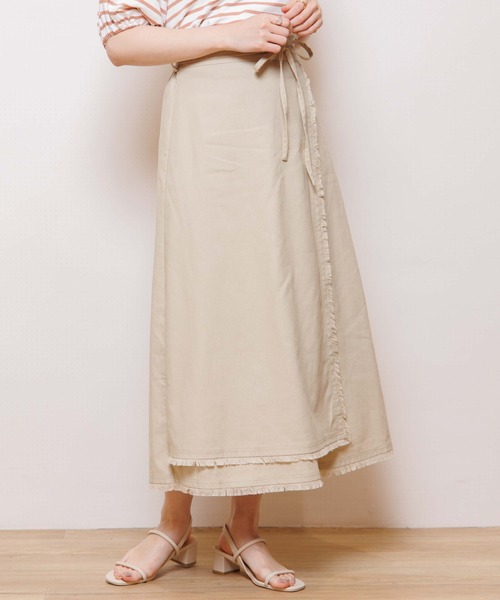 flower(フラワー)の「フューリーフリンジスカート(スカート・レディース・ネイビー/ベージュ・FREE)」の2枚目の写真