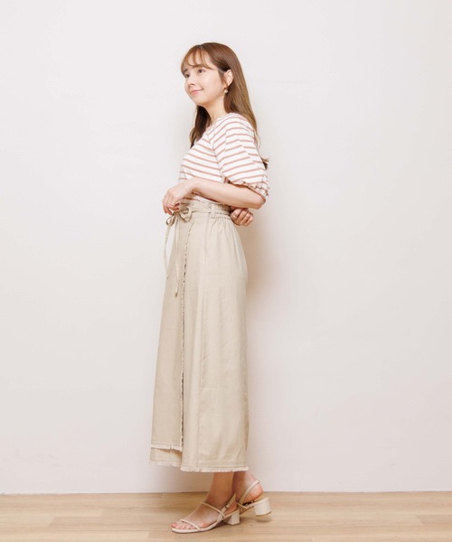 flower(フラワー)の「フューリーフリンジスカート(スカート・レディース・ネイビー/ベージュ・FREE)」の17枚目の写真