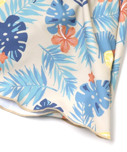 BREEZE（ブリーズ）の「ボタニカル柄オフショルワンピース水着_UVカット（水着・キッズ・グリーン/ネイビー・80/90/100/110/120/130/140）」の17枚目の写真