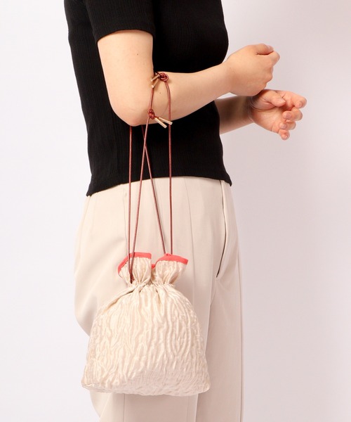 FUNALIVE(ファンアライブ)の「dignity closet くしゅくしゅチュールバッグ/Kusyu Tulle Bag(ショルダーバッグ・レディース・ブラック/グレー/アイボリー・FREE)」の1枚目の写真