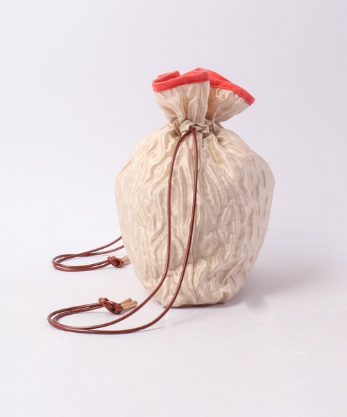 FUNALIVE(ファンアライブ)の「dignity closet くしゅくしゅチュールバッグ/Kusyu Tulle Bag(ショルダーバッグ・レディース・ブラック/グレー/アイボリー・FREE)」の5枚目の写真