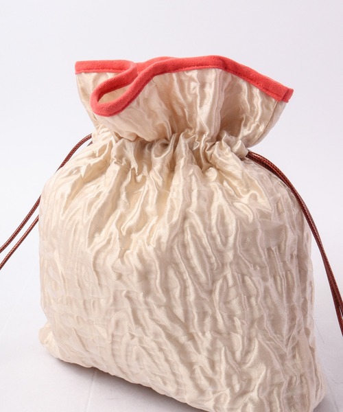 FUNALIVE(ファンアライブ)の「dignity closet くしゅくしゅチュールバッグ/Kusyu Tulle Bag(ショルダーバッグ・レディース・ブラック/グレー/アイボリー・FREE)」の9枚目の写真