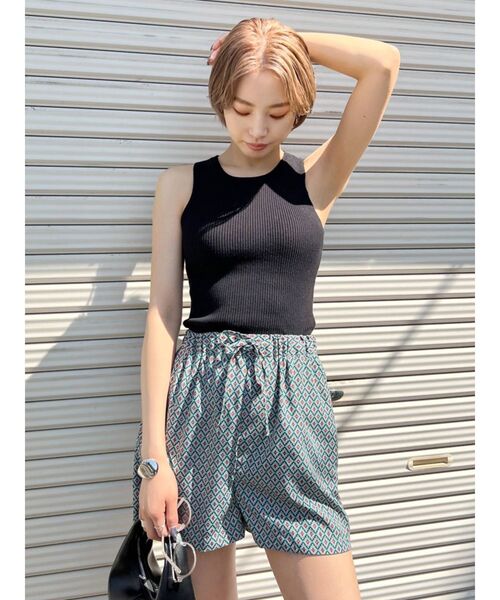 EMODA（エモダ）の「リラックスボリュームシャツ（シャツ/ブラウス・レディース・グレー/ブラック/その他・FREE）」の5枚目の写真